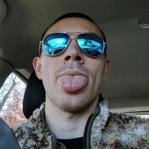 Meet your Posher, Dylan